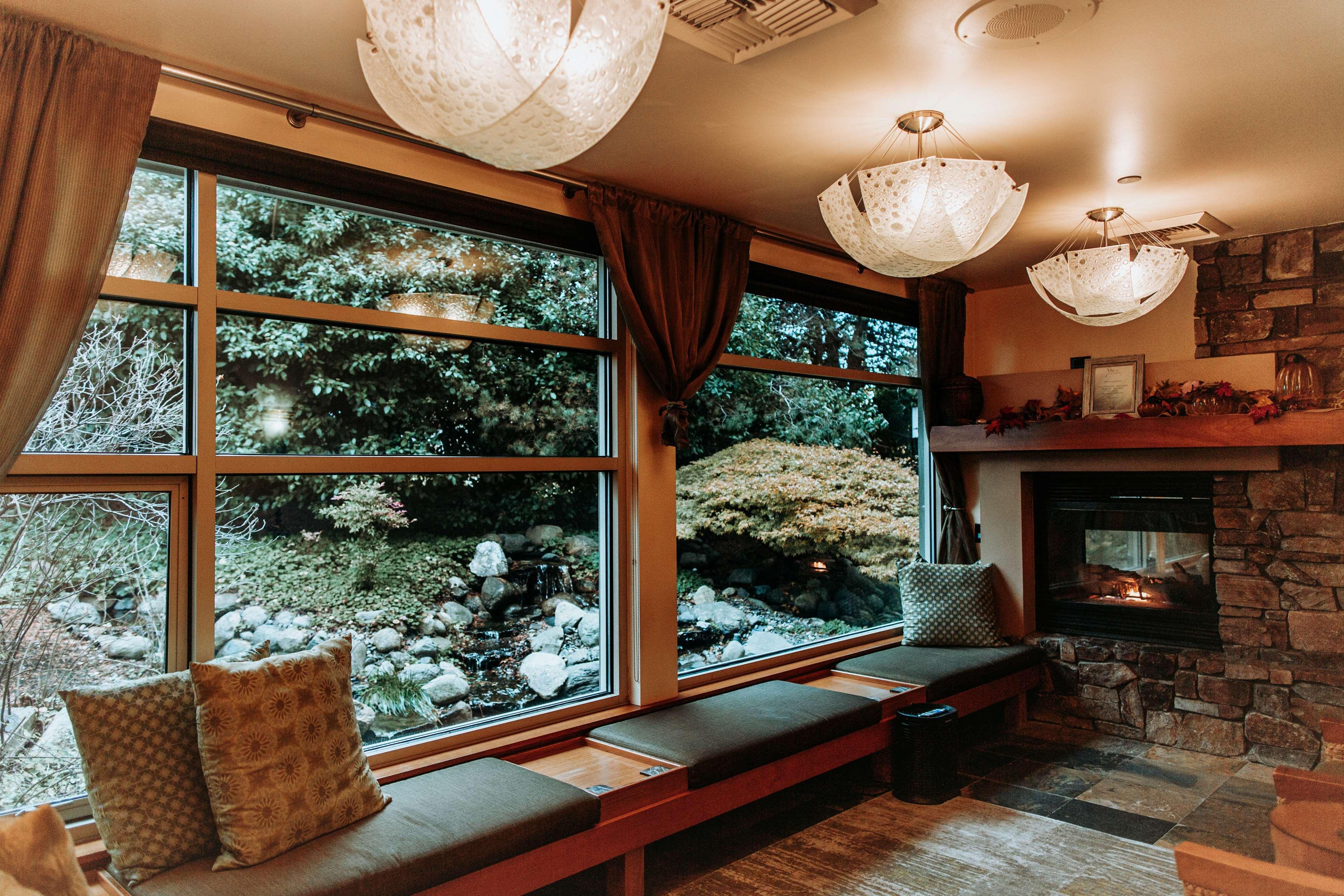Chrysalis Inn & Spa Bellingham, Curio Collection By Hilton Exterior photo